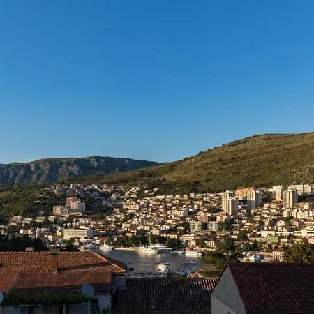 Appartement Puttilli - Two Bedroom With Balcony And Sea View Dubrovnik