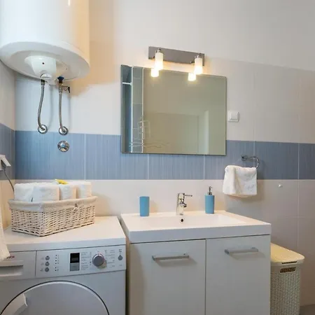 Appartement Puttilli - Two Bedroom With Balcony And Sea View